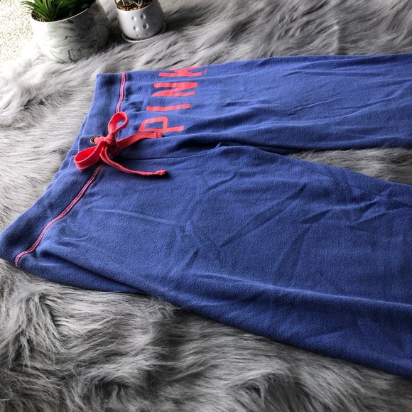 2/$30 ALL ITEMS WILL BE GONE BEFORE HOLIDAY AND NEGOTIABLE/BUY NOW! VS PINK Pant - Picture 2 of 3